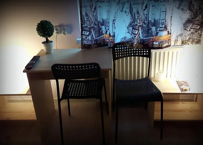 Hostel Puzzle - Jezyce