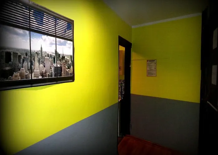 Hostel Puzzle - Jezyce *