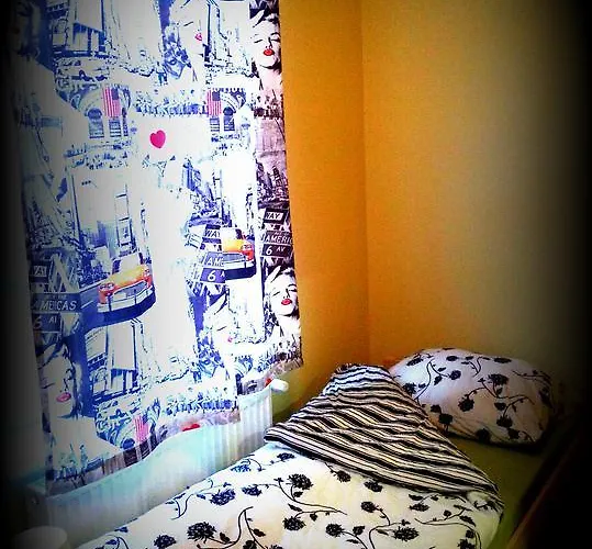 Hostel Puzzle - Jezyce Poznaň